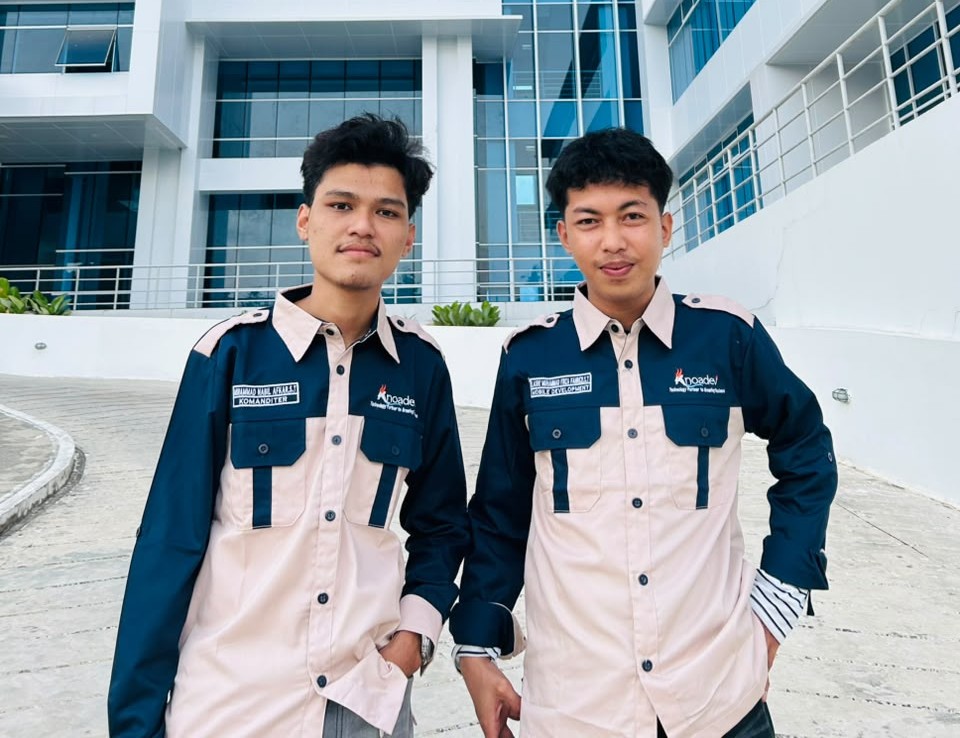 PDH (Pakaian Dinas Harian) 1